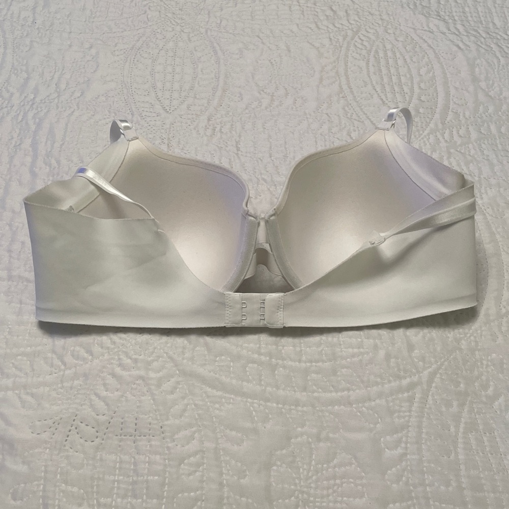 New with Tags Off Warner’s NO SIDE EFFECTS Underwire Bra 36C Great Condition - Picture 8 of 13